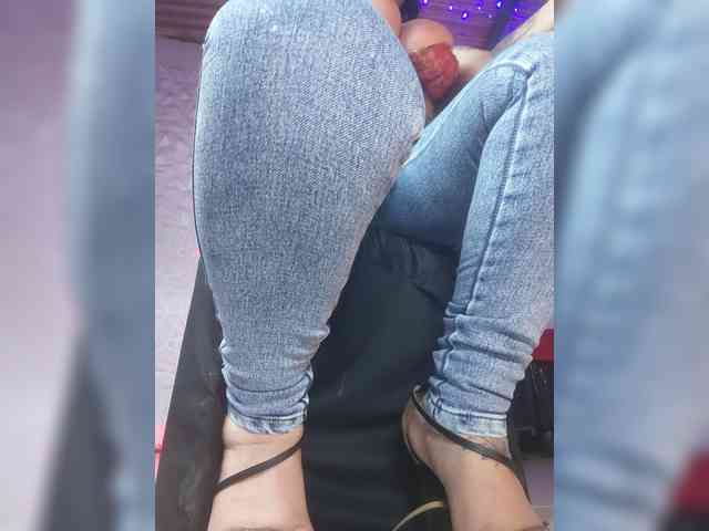 Kittyhotass1