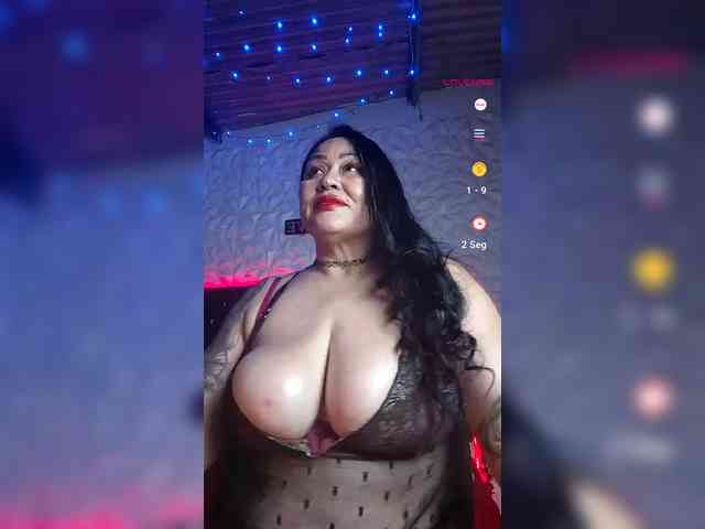 Kittyhotass1