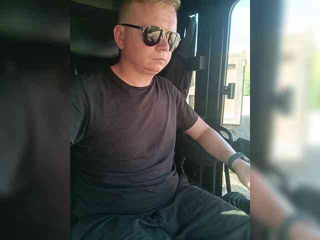 Bigdickk52