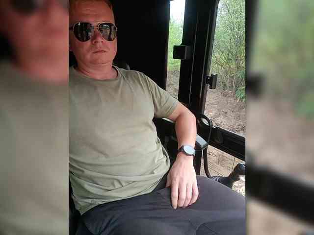 Bigdickk52 Sex Cam Show