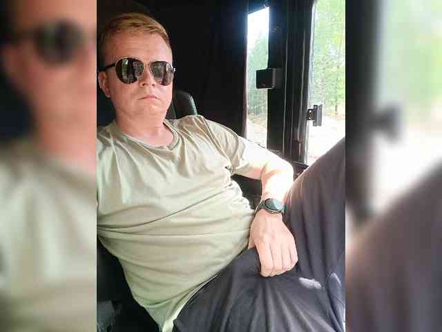 Bigdickk52 Live Webcam on BongaCams