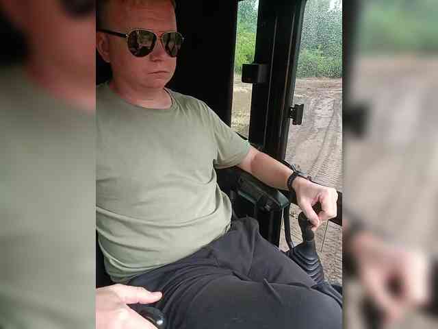Bigdickk52 Sex Cam Show