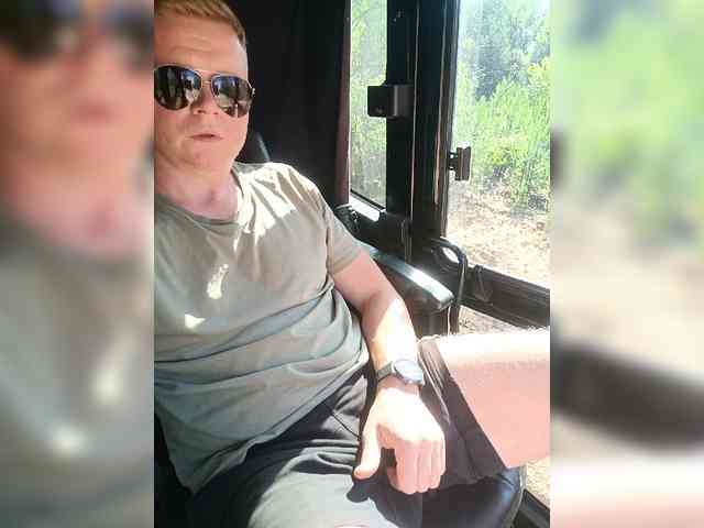 Bigdickk52