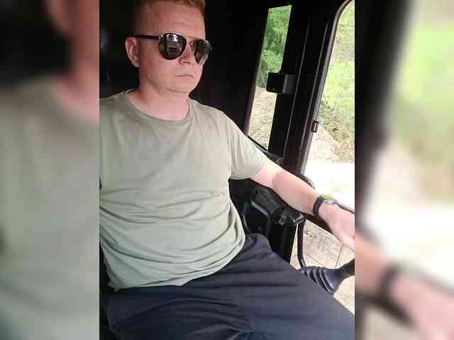 Bigdickk52 Sex Cam Show