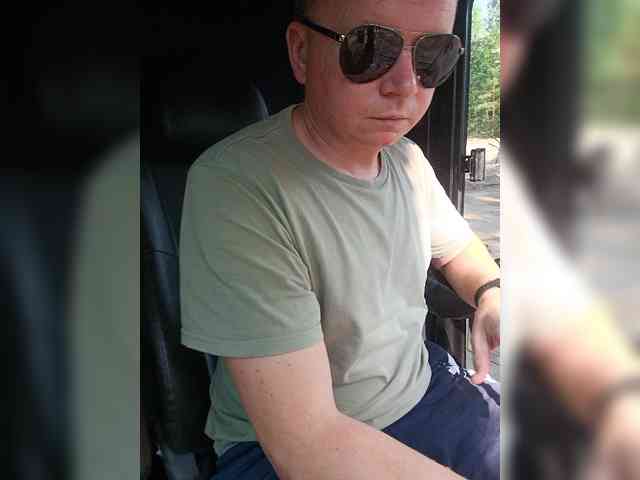 Bigdickk52 Live Webcam on BongaCams