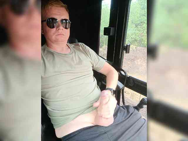 Bigdickk52 Sex Cam Show