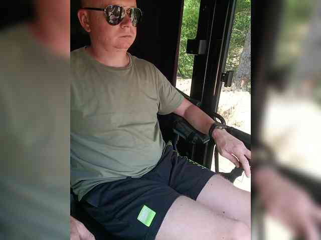 Bigdickk52 Sex Cam Show