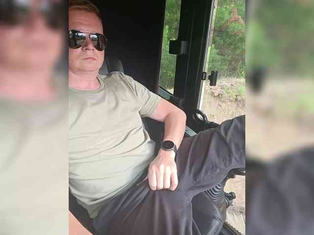 Bigdickk52 Sex Cam Show