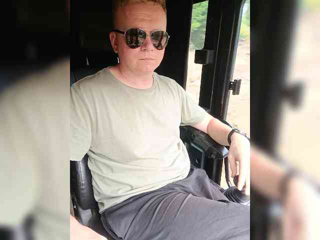 Bigdickk52 Sex Cam Show
