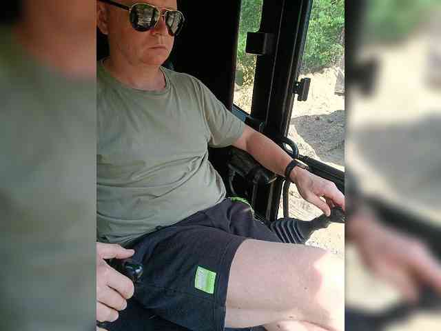 Bigdickk52 Sex Cam Show