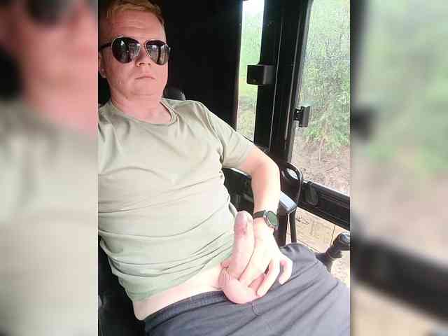 Bigdickk52 Sex Cam Show