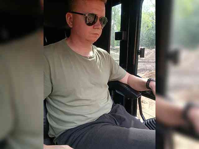 Bigdickk52