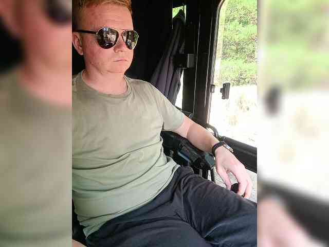 Bigdickk52 Sex Cam Show