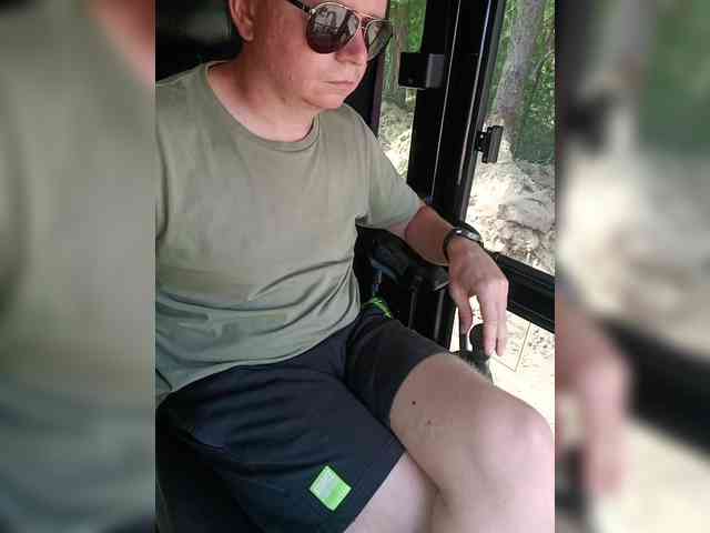 Bigdickk52 Sex Cam Show