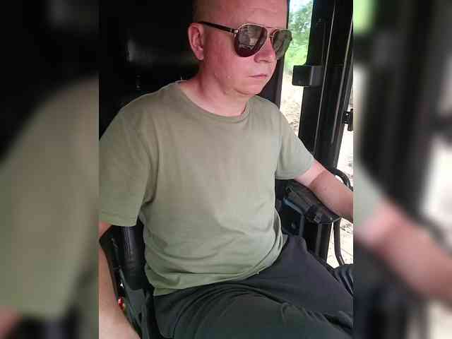 Bigdickk52 Sex Cam Show