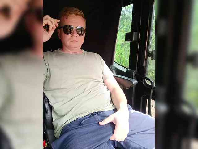 Bigdickk52