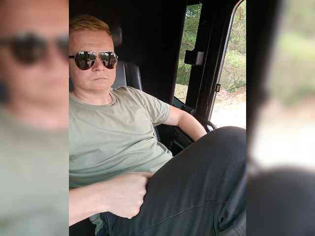 Bigdickk52 Sex Cam Show