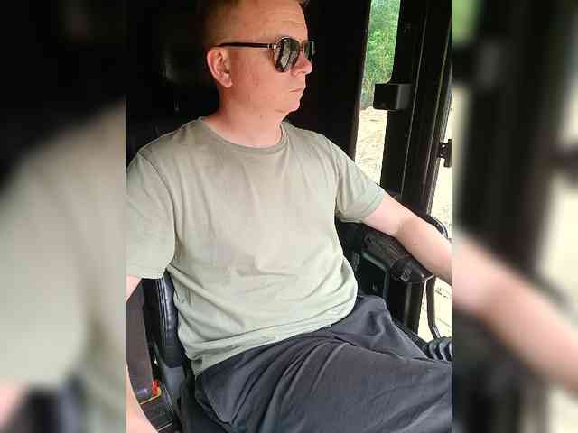 Bigdickk52 Sex Cam Show