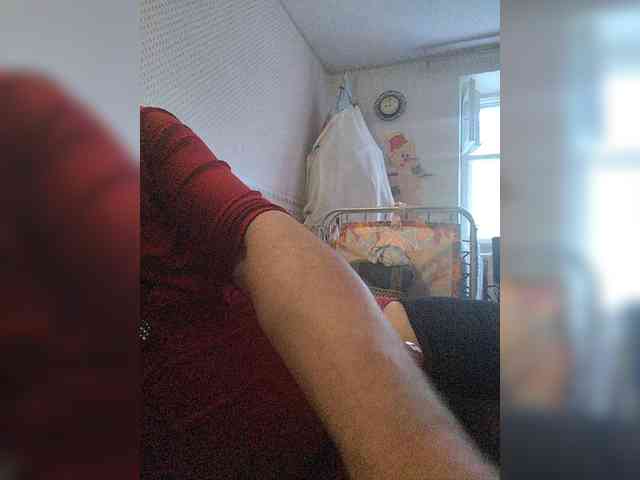 Julia51a Live Webcam on BongaCams