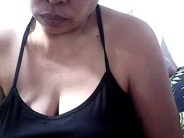 holygurly69 live webcam show
