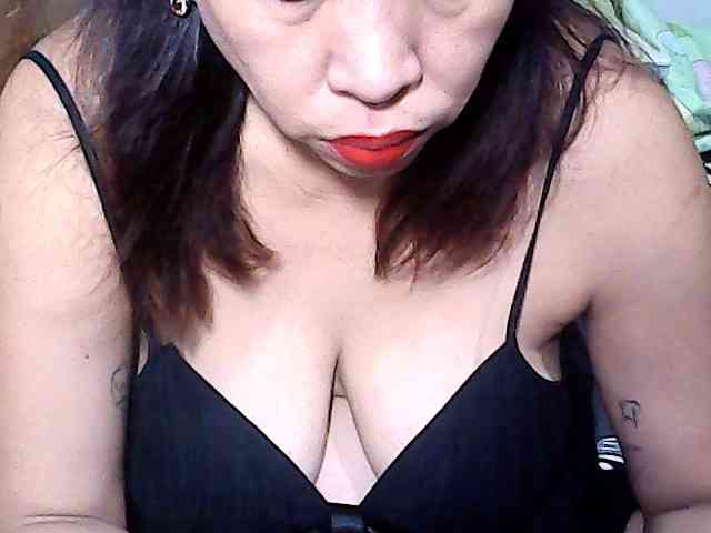 Holygurly webcam