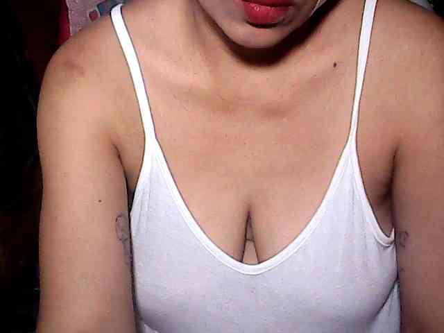 Holygurly webcam