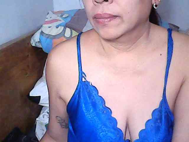 Holygurly webcam