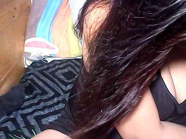 Holygurly webcam
