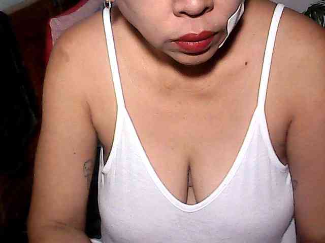 Holygurly webcam