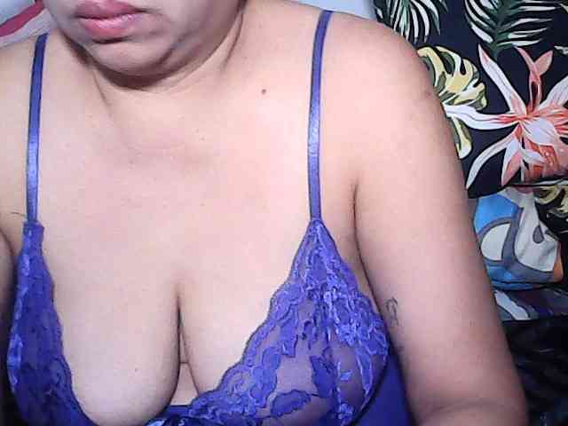 Holygurly webcam