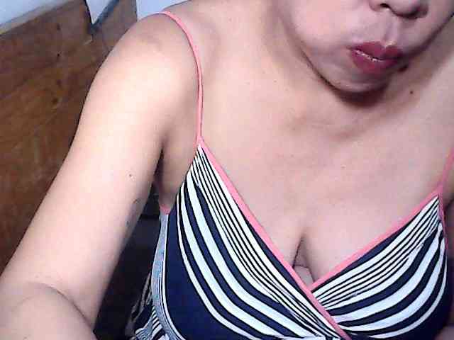 Holygurly webcam