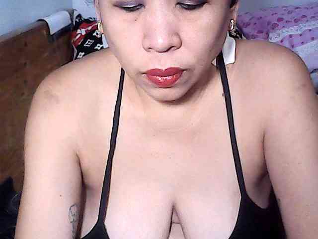 Holygurly webcam