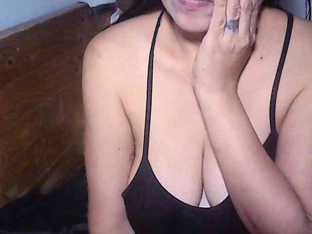 Holygurly webcam