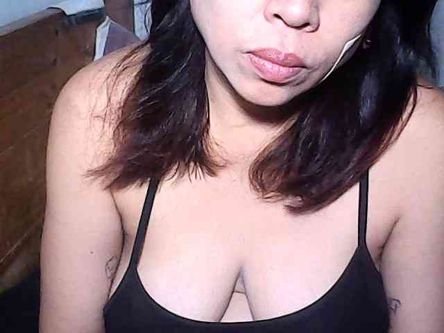 Holygurly webcam