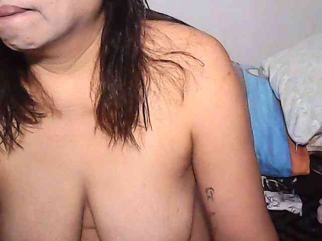 Holygurly webcam