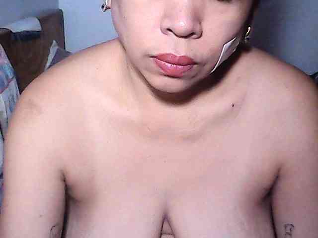 Holygurly webcam