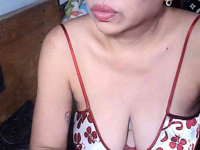 Holygurly webcam