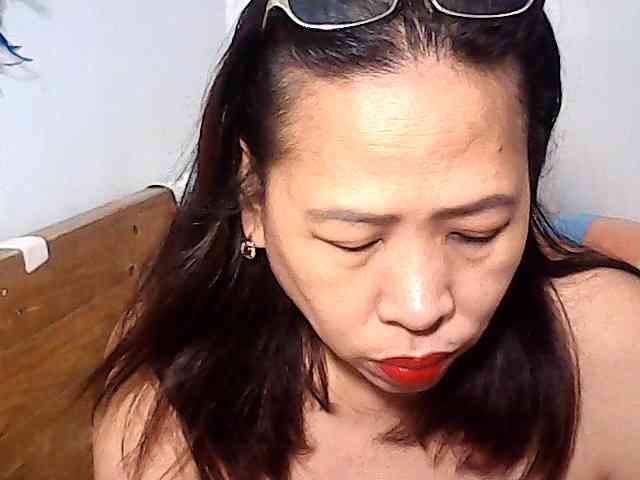 Holygurly webcam