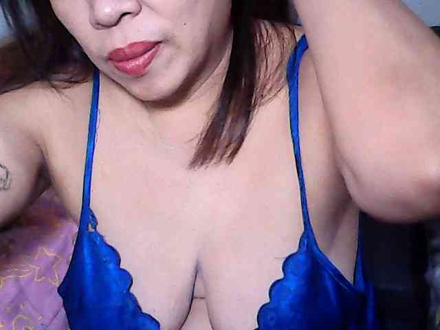 Holygurly webcam