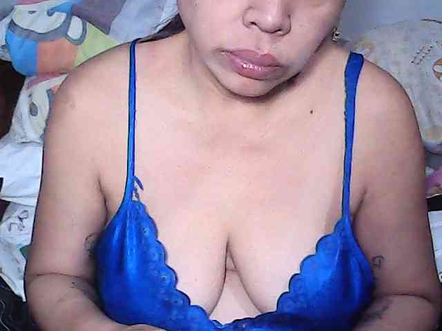 Holygurly webcam