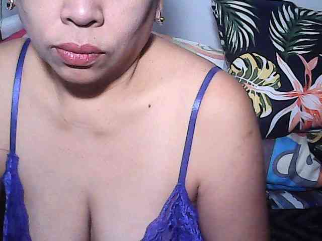 Holygurly webcam