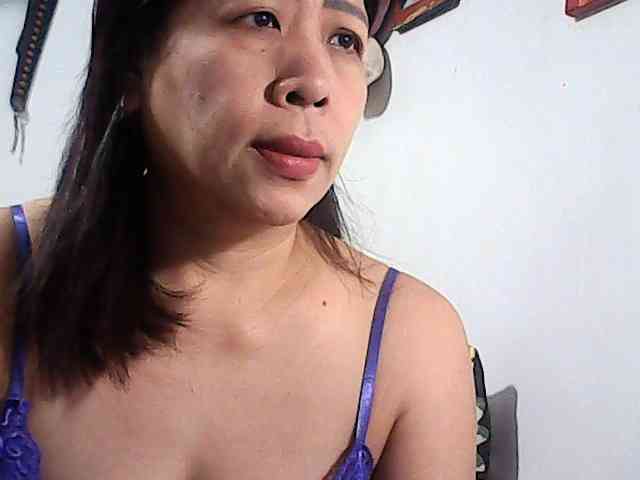 Holygurly webcam