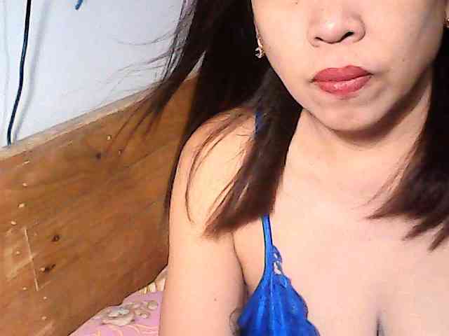 Holygurly webcam