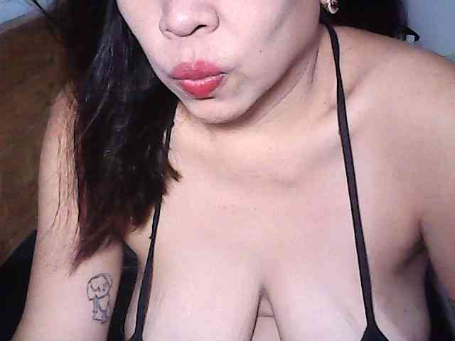 Holygurly webcam