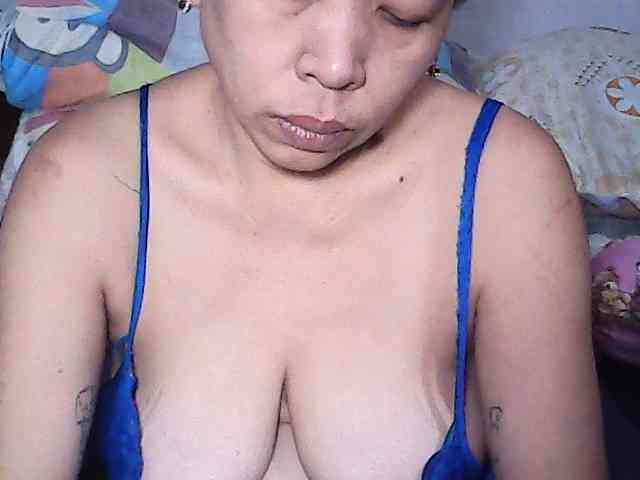 Holygurly webcam
