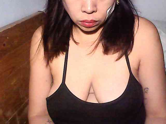 Holygurly webcam