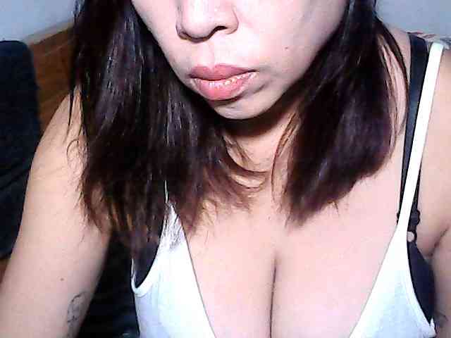 Holygurly webcam