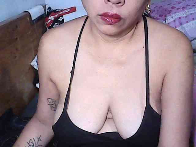 Holygurly webcam
