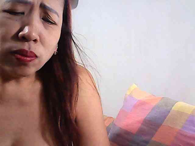 Holygurly webcam