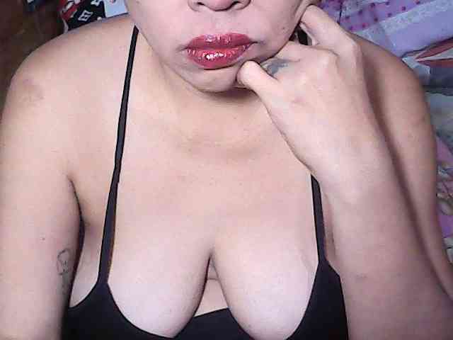 Holygurly webcam